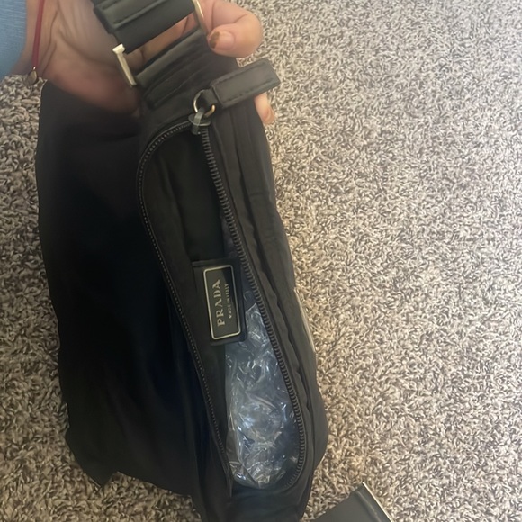 Prada Nylon Cross over body bag - Picture 6 of 6